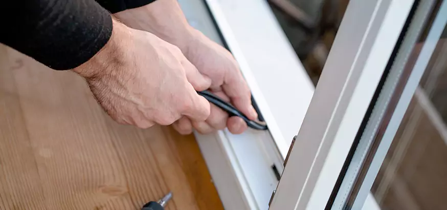Best Door Seal Repair in West Lealman, FL
