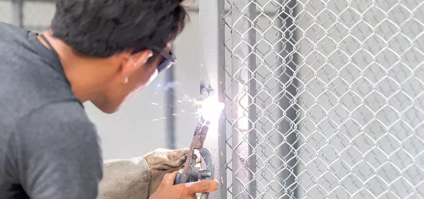 Sliding Screen Door Mesh Repair in West Lealman