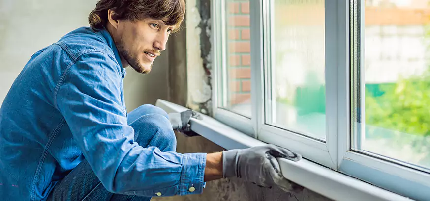 Professional Old Window Restoration Services in West Lealman, FL