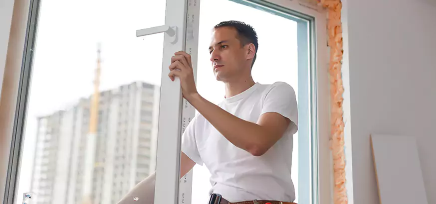 M&G Window Screen and Patio Door Repair in West Lealman