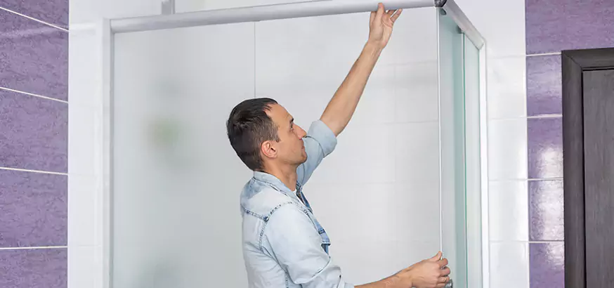 Best Shower Door Repair in West Lealman, FL
