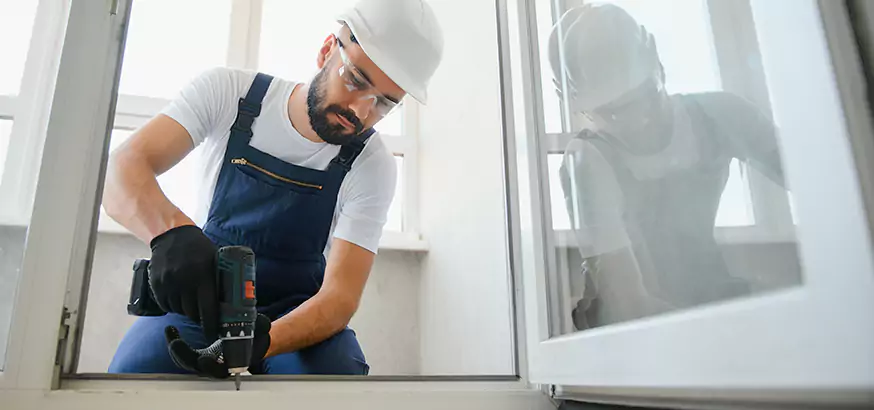 How Our Glass Door Panel Repair Process Works in West Lealman, FL?