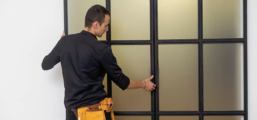 Top Rated Patio Door Jammed in West Lealman, FL