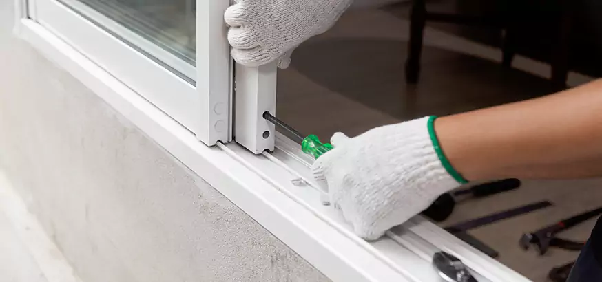 Top Rated Patio Door Squeaking in West Lealman, FL
