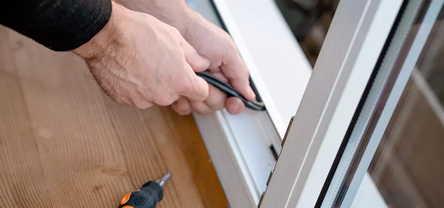 How Our Sliding Door Off Tracks Repair Process Works in West Lealman, FL?